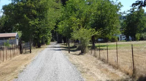 135 Norman Rd, Selma, OR 97538 photo 19