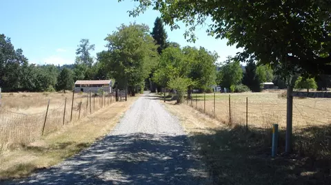 135 Norman Rd, Selma, OR 97538 photo 18