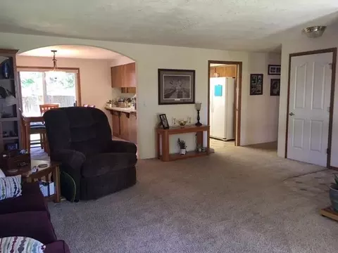 40 Osprey Dr, Eagle Point, OR 97524 photo 4