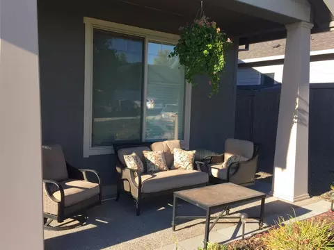 664 Nottingham Ter, Eagle Point, OR 97524 photo 15