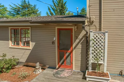 190 Gresham St, Ashland, OR 97520 photo 3