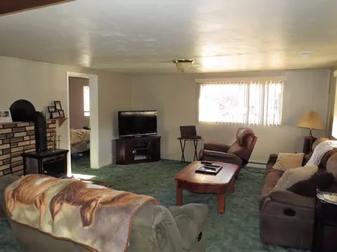 100 Mason Rd, Eagle Point, OR 97524 photo 5