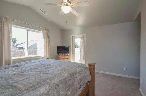609 Sheffield Dr, Eagle Point, OR 97524 photo 12