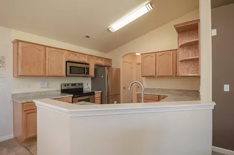 609 Sheffield Dr, Eagle Point, OR 97524 photo 6