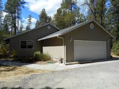 542 Tetherow Rd, Williams, OR 97544 photo 1