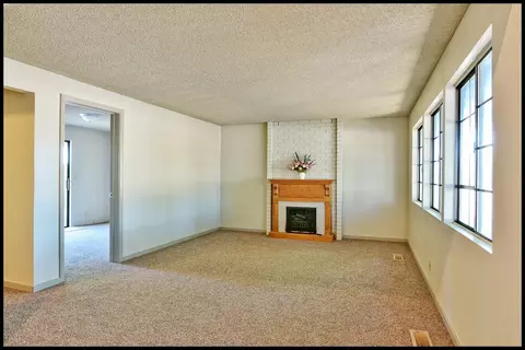 717 Malabar St, Central Point, OR 97502 photo 9