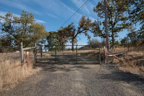 12197 Highway 140, Eagle Point, OR 97524 photo 23