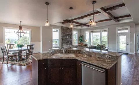 313 Avalon Ter, Eagle Point, OR 97524 photo 17