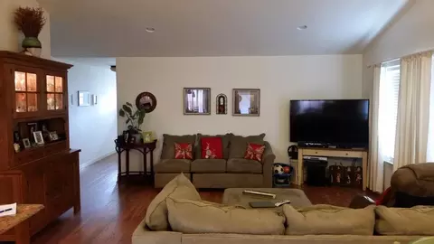 656 Sheffield Dr, Eagle Point, OR 97524 photo 5