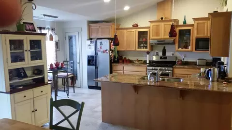 656 Sheffield Dr, Eagle Point, OR 97524 photo 6