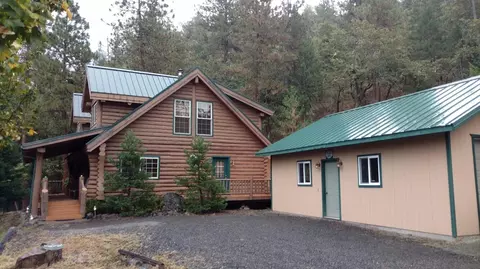 253 Wren Ridge Dr, Eagle Point, OR 97524 photo 3