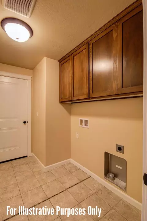 130 Cedric Cir, Eagle Point, OR 97524 photo 5
