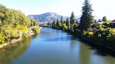 1200 E Park St, Grants Pass, OR 97527 photo 8