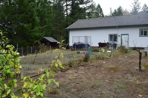 1920 Crow Rd, Merlin, OR 97532 photo 8
