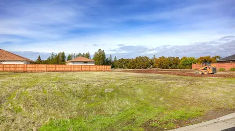 59 Pebble Creek Dr, Eagle Point, OR 97524 photo 7