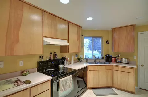 417 Montclair Way, Eagle Point, OR 97524 photo 6
