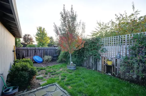 417 Montclair Way, Eagle Point, OR 97524 photo 15