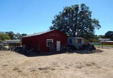 6217 Gem Rd, Central Point, OR 97502 photo 3