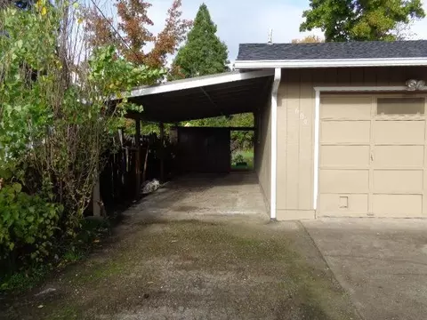 609 St Thomas Ln, Eagle Point, OR 97524 photo 2