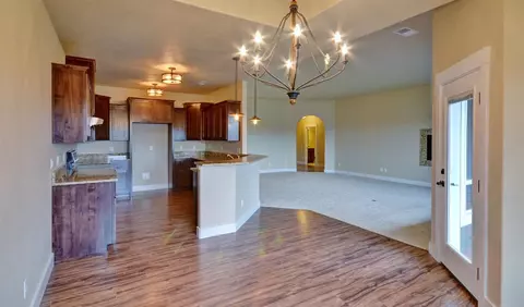 173 Sky Hawk Dr, Eagle Point, OR 97524 photo 8