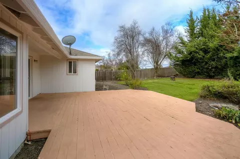 152 Meadow View Dr, Phoenix, OR 97535 photo 19