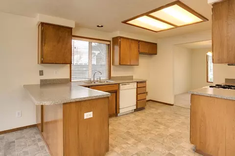 152 Meadow View Dr, Phoenix, OR 97535 photo 7