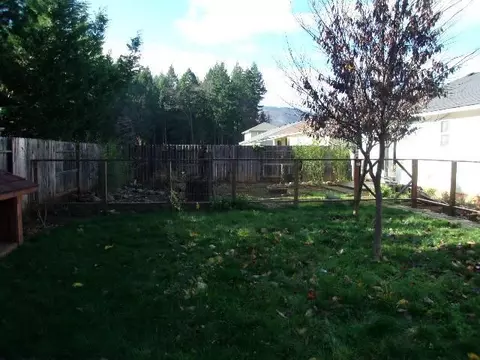320 Hanby Ln, Cave Junction, OR 97523 photo 8