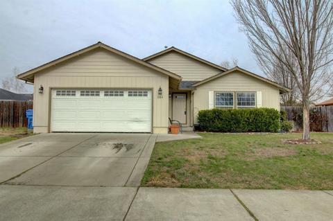 684 Crystal Dr, Eagle Point, OR 97524 photo 2