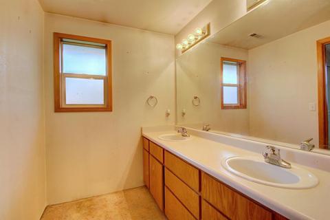 684 Crystal Dr, Eagle Point, OR 97524 photo 24