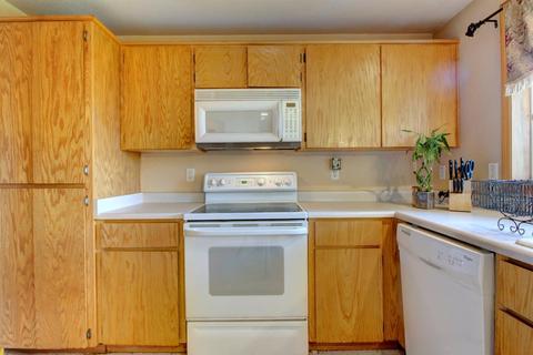684 Crystal Dr, Eagle Point, OR 97524 photo 17