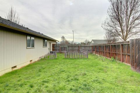 684 Crystal Dr, Eagle Point, OR 97524 photo 33