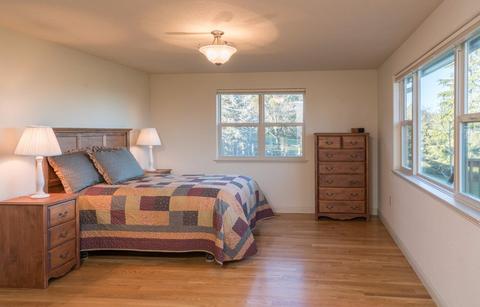 3910 Jonathon Way, Central Point, OR 97502 photo 11