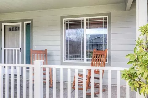 1366 SW Eclipse Ln, Grants Pass, OR 97527 photo 14