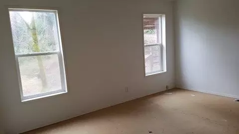 443 Sol Abraham Ave, Glendale, OR 97442 photo 8