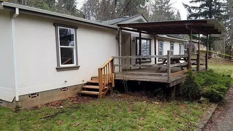 443 Sol Abraham Ave, Glendale, OR 97442 photo 2