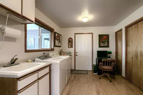 100 Mooreland Ter, Eagle Point, OR 97524 photo 23
