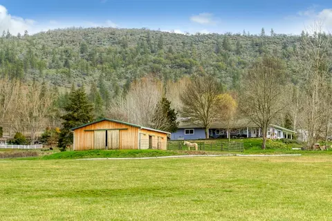 100 Mooreland Ter, Eagle Point, OR 97524 photo 29
