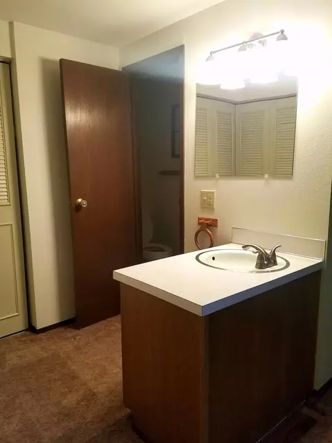 690 Ayres Rd, Eagle Point, OR 97524 photo 13