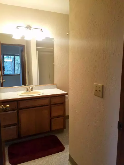 690 Ayres Rd, Eagle Point, OR 97524 photo 24