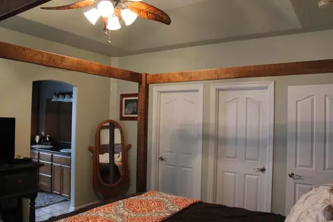 635 Barton Rd, Eagle Point, OR 97524 photo 11