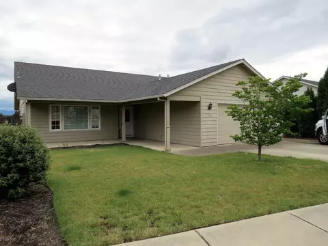 733 Crystal Dr, Eagle Point, OR 97524 photo 23