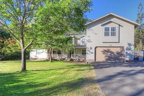 154 NW Pony Ln, Grants Pass, OR 97526 photo 1