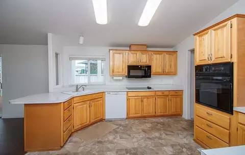 555 Freeman Rd #265, Central Point, OR 97502 photo 8