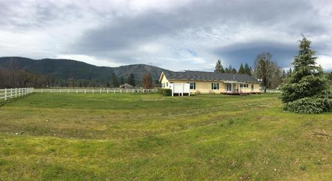 533 E Forks Cir, Cave Junction, OR 97523 photo 31