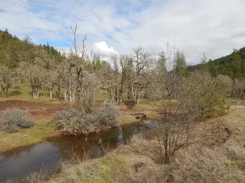 2525 Crowfoot Rd, Butte Falls, OR 97522 photo 1