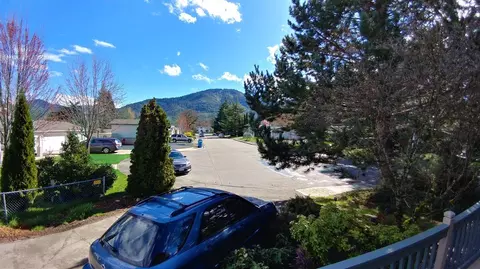 1248 E View Pl, Grants Pass, OR 97527 photo 26