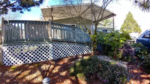 1248 E View Pl, Grants Pass, OR 97527 photo 24