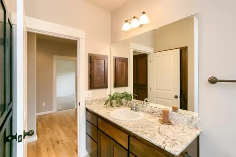 658 Nottingham Ter, Eagle Point, OR 97524 photo 18