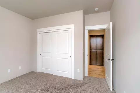 658 Nottingham Ter, Eagle Point, OR 97524 photo 17