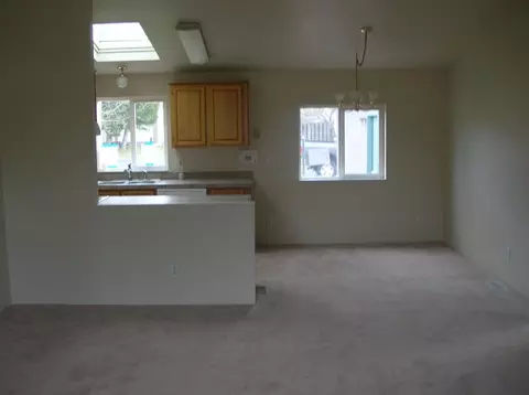103 Eagle View Dr, Eagle Point, OR 97524 photo 3